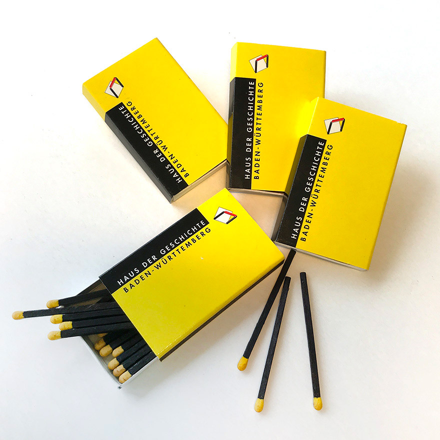 Erscheinungsbild für das<br>Haus der Geschichte Baden-Württemberg<br>Produkte von ganz klein bis ganz groß<br>&nbsp