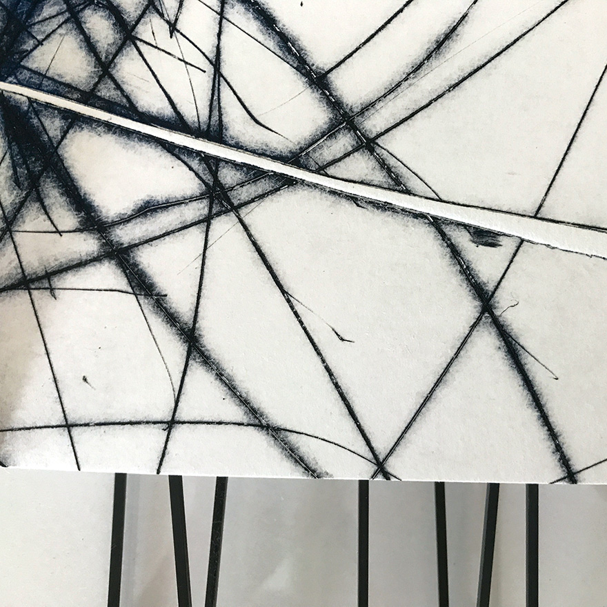 Künstlerbuch<br>»Günter Eich · Verwehendes Nichts«<br>Radierungen, Prägungen, Handsatz, Buchdruck<br>Leporello mit Karbonfaserstäben, 20 Exemplare